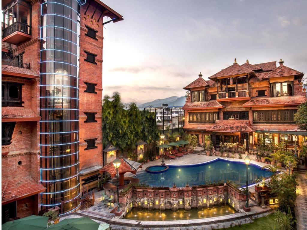 Heritage Hotel Suites And Spa Pokhara Eksteriør bilde