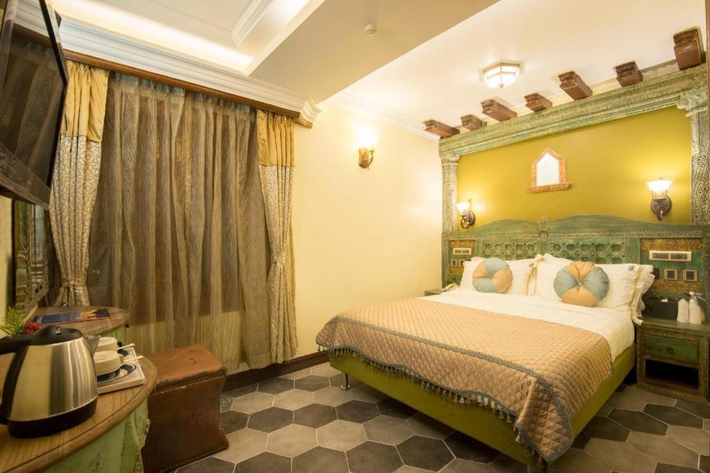 Heritage Hotel Suites And Spa Pokhara Eksteriør bilde