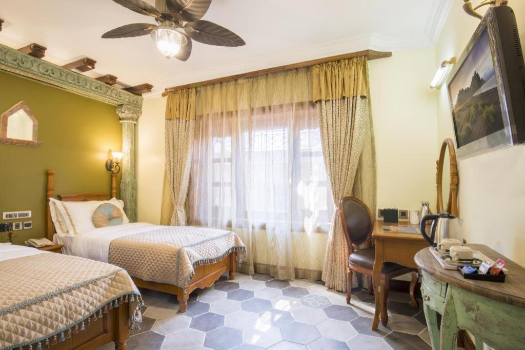Heritage Hotel Suites And Spa Pokhara Eksteriør bilde
